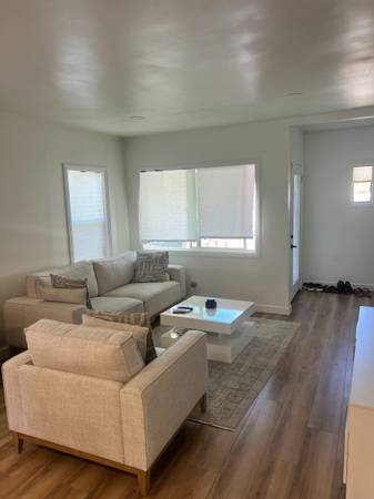 $1,700 / 1br - Private Room Available with Utilities Included63946805655171124