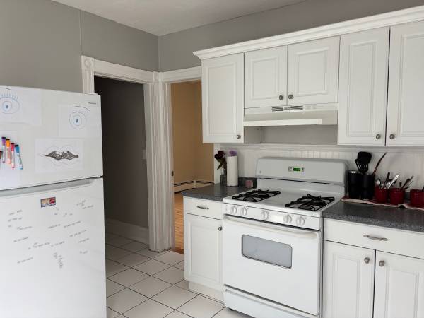 $4,600 / 5br - 5 Bed 2 bath recently updated in the heart of Somerville63996545125634122