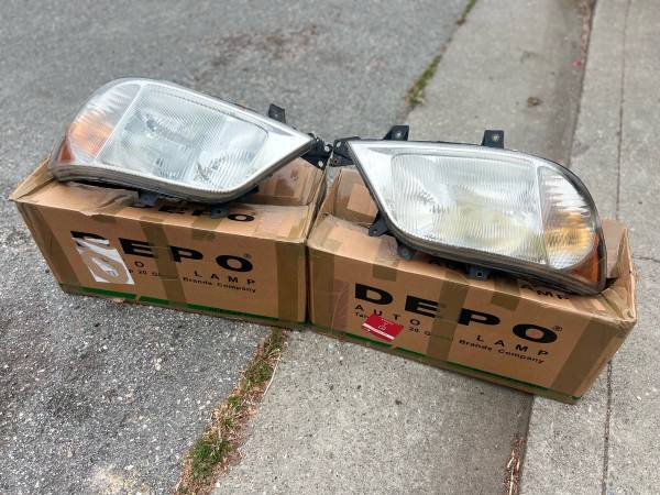 Sprinter headlight assembly pair left right T1N Dodge 2001-2006 1