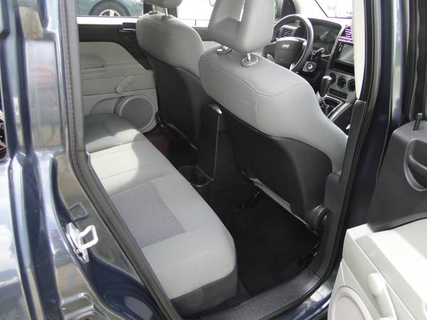 07 Jeep Compass 865-984-0052 - $2,690 (Maryville)63625130017155123