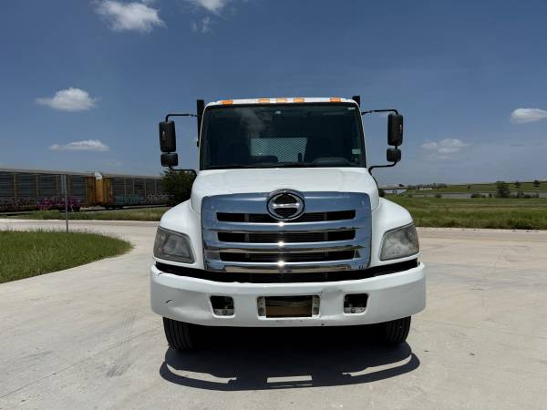 2019 Hino 268 20ft Flatbed Dump Truck - $29,950 (Hutto)63439711784065122