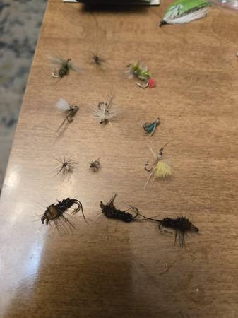 12 flies for fly fishing 1