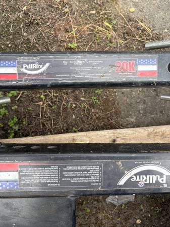 Fifth wheel hitch - $900 (Gadsden)63440305788163120