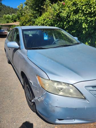 TOYOTA CAMRY 2008.  158,000 MILLAS. - $1,995 (russian river)63654701421443121