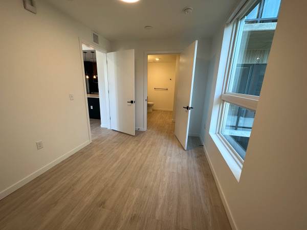 $1,421 / 445ft2 - **¡12 SEMANAS GRATIS!!** Estudio de Lujo Moderno en el Centro, ¡a 5 minutos de Union Station! (Downtown Denver * Lodo * Rino * Riverfront)63679423333891123