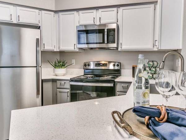 $1,469 / 2br - 1127ft2 - Business Center, Open & Efficient Apartments, Washer & Dryer63806171539971123