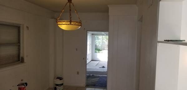 $2,000 / 3br - 1800ft2 - Linda casa en calle tranquila cerca de la torre de agua en Cocoa (Cocoa)63823722111233121