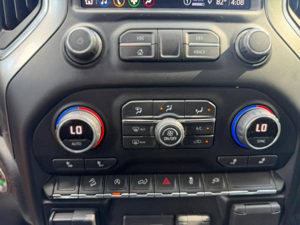 2021 Chevrolet Silverado 1500 Crew - Photo 15