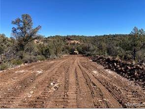 $1,800,000 560 remote Acres with great access in Northwest AZ (East of Kingman)64038880289409123