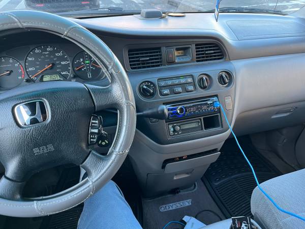 2004 Honda Odyssey - $3,300 (East Elmhurst)63654720358657122