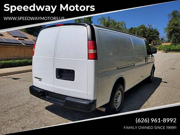 2015 Chevrolet Express 3500 3dr Extended Cargo Van w/1WT - $13900.0063436935264515124
