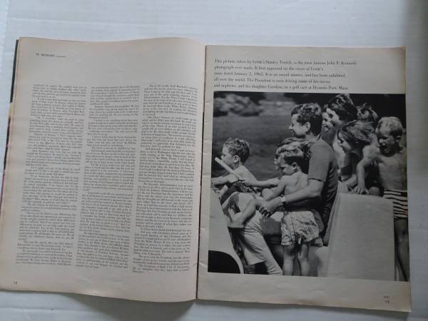 Look Magazine - In Memory of John F Kennedy - December 31 1963 Issue - $10 (Ashippun)63470635371521122
