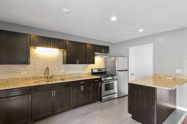 $254,900 / 4br - 1611ft2 - 4 Bed / 2 Bath Home (Matteson)63959741455875122