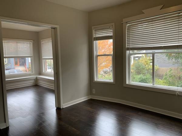 $700 / 1br - Williams Corridor 1 bedroom (Williams Corridore)63914854450178120