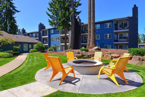 $1,275 / 1br - 720ft2 - Cozy 1 BR, Hardwood-Style Flooring, Perfect for You! (Everett)63934550209923120