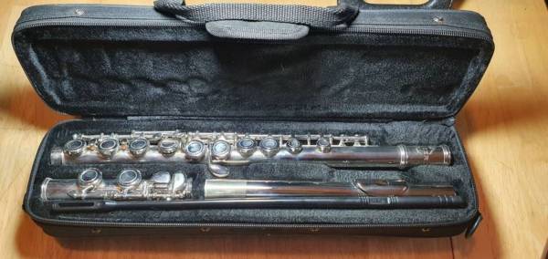 Used flute 1