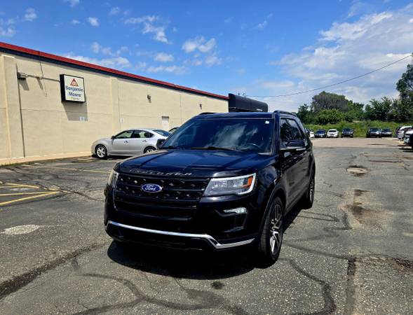 2019 Ford Explorer Sport AWD 3.5L con turbocompresor doble. SUV - $18.995 (Anoka)63499707313923121