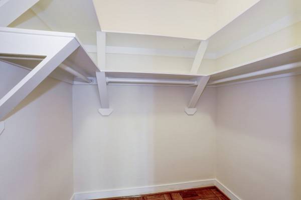 $2,043 / 1br - 710ft2 - Resident Events, Updated Kitchens, Courtyard Setting (1445 Ogden Street Northwest, Washington, DC)63822292924675121
