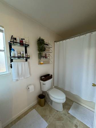 $2,595 / 2br - 🌲 Cottage/apartamento de 2 dormitorios/1 baño tranquilo $2595 /mes incluye servicios públicos 🌲 (sonoma)63851966990849124