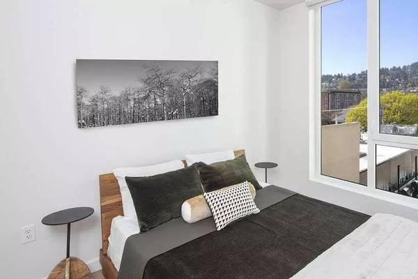 $1,399 / 475ft2 - It's more than a home, it's a lifestyle. Join us! (Portland)63831608364545123