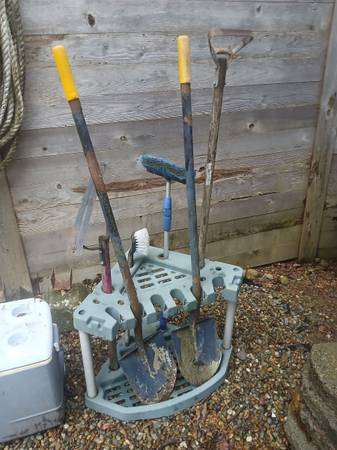 Tree Pruner - Pickaxe - Shovels - Brush - Weed - Plastic 1