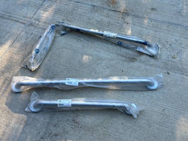 Grab Bars 1