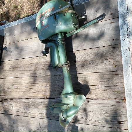 3hp Johnson outboard motor 1