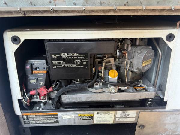 Cummins Generator 1