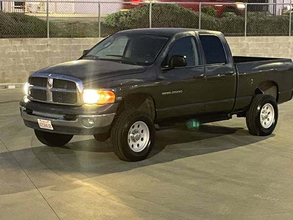 2003 RAM 2500 – 5.7 HEMI 4x4 quad cab 1
