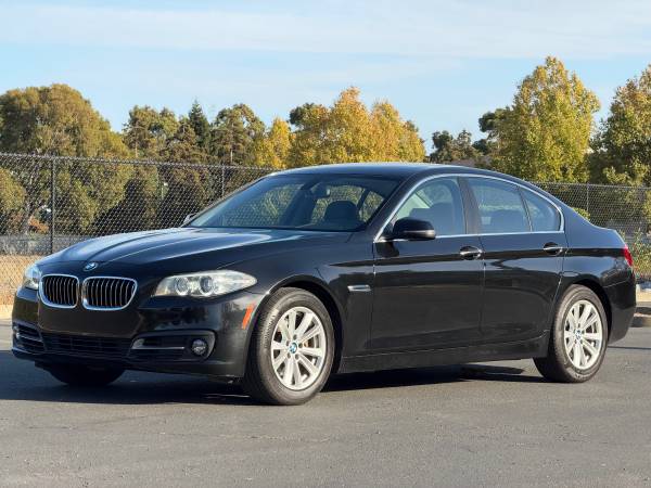 2016 BMW 528I 1