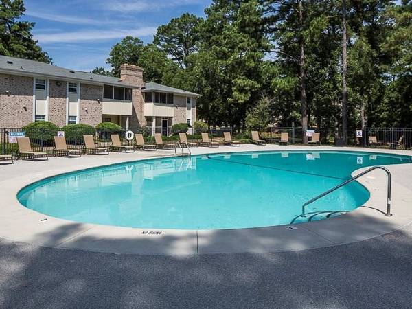 $1,470 / 2br - 1151ft2 - Great 2 bed / 2 bath! We Love Pets! Ask about our Pet Policy (Raleigh - Mini City Plaza)63685979724803123