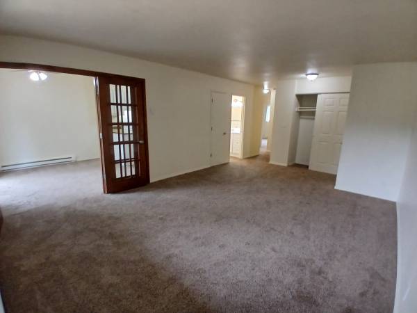 $1,650 / 2hab - 866ft2 - 1695 NW Portland - #32 (Bend)63839290258691123
