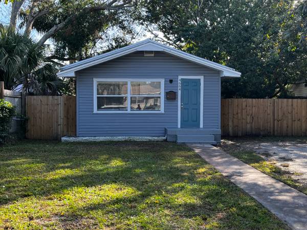 $1950.00 / 2br - 1029ft2 - 4664 19th Ave S63976138044418120