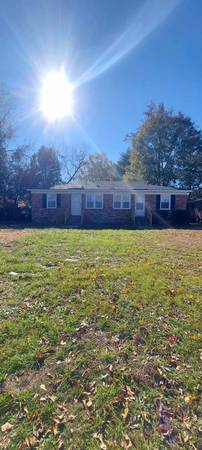$1200.00 / 3br - 2508 E. 3rd St Duplex63932058815618120