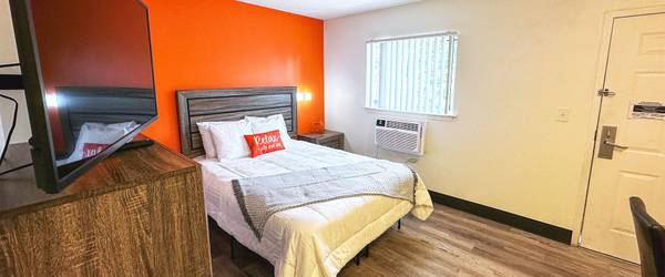 $365 Orange Park FL, Furnished Studios, Utilities Included! (ORANGE PARK)64005272348418122