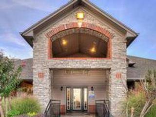 $1,619 / 3br - 1043ft2 - Sparkling Swimming Pool, Fully Equipped Kitchen63806193867265121