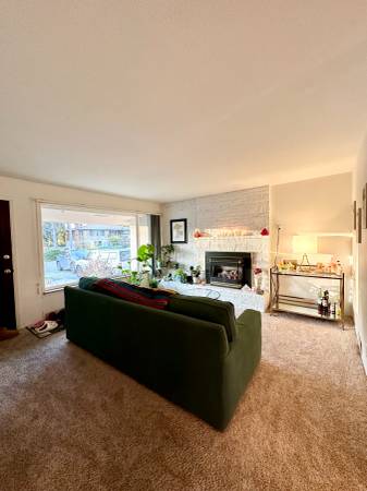$800 / 1br - 130ft2 - Room for Rent in Burien (Burien)63688388545537123