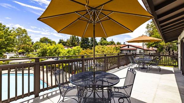 $3,125 / 2br - 862ft2 - 2 bedroom, in Fremont CA, 3 Furnished Clubhouses (fremont / union city / newark)63664219603841124