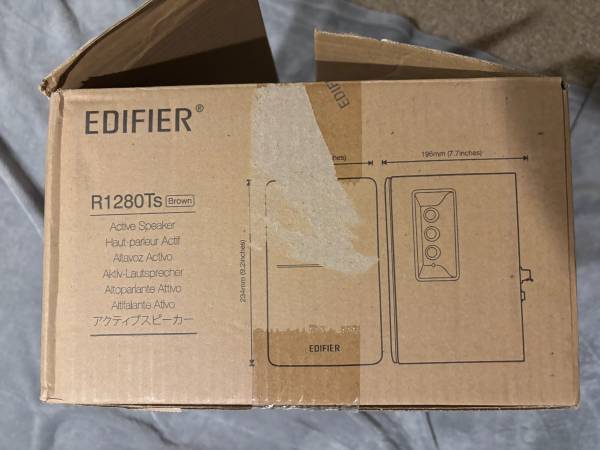 EDIFIER R1280Ts Speakers-Brown wood 1