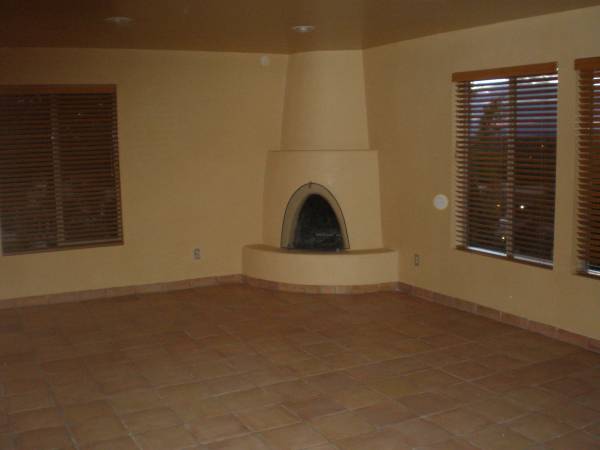 $2300 3 bd/2.5 bath condo 1