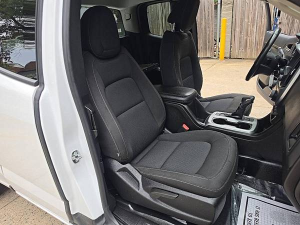 2022 Chevrolet COLORADO EXTENDED CAB~APPLE - Photo 11