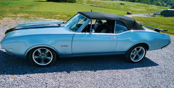 1968 Olds Cutlass convertible 442 Tribute - $37,50063625061964033124