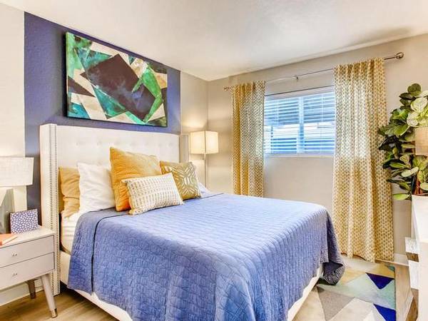 $1,275 / 1br - 720ft2 - Cozy 1 BR, Hardwood-Style Flooring, Perfect for You! (Everett)63934550209923123