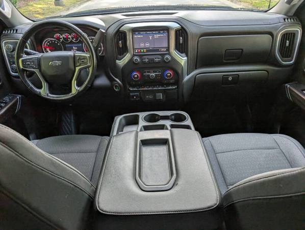 2020 Chevrolet Silverado 1500 RST 4x4 4dr Crew Cab 5.8 ft. SB - $18,000 (Stone Mountain)63620947200643124