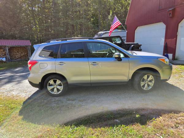 2016 Subaru Forester Limited 1