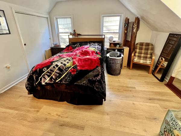 $3,600 / 2br - 1000ft2 - East Cambridge Duplex w/ In-Unit Laundry - Available Now (Boston)64213548296451124