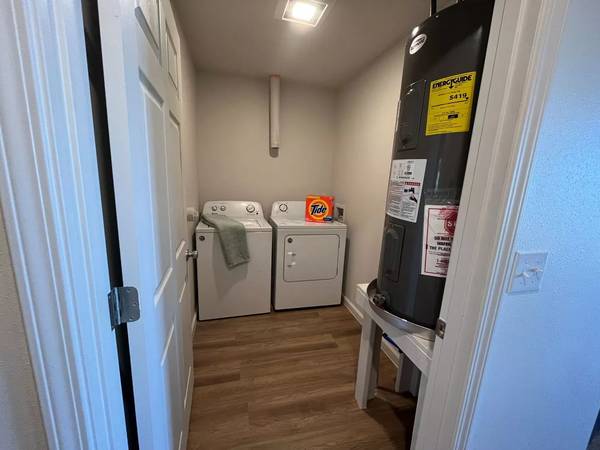 $1,050 / 3br - 1008ft2 - Don't wait! These move-in deals are going fast! (Storm Lake)64052202693122123