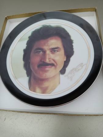 Rare Collectible Engelbert Humperdinck Plate 1