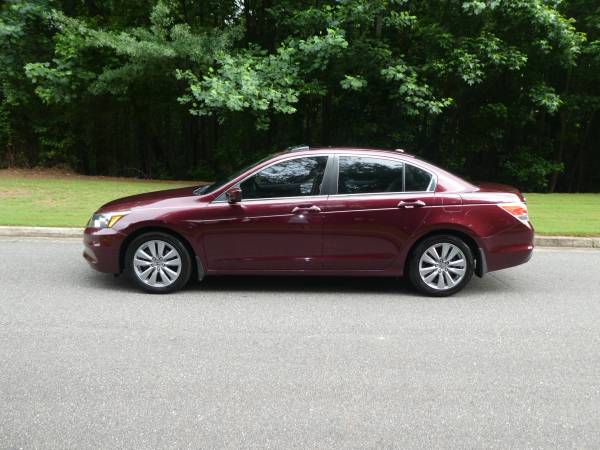 2011 Honda Accord EXL 33,000 Miles NO DEALER FEES - $14,995 (Dawsonville Ga)62925948582403120