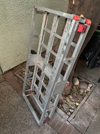 Luggage Rack & Lock 1